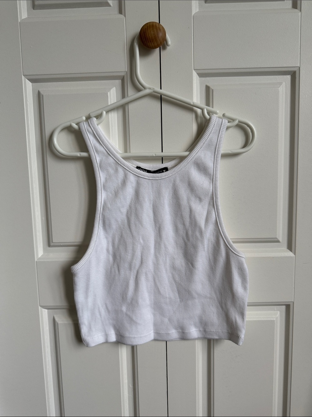 Zara White Ribbed Crop Tank